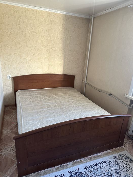 Продам кровать двухспальняя