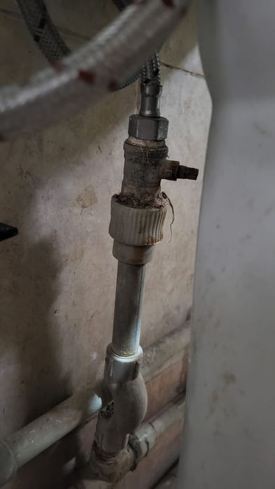 Сантехник и электрик