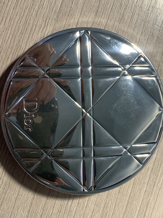 Продам тени Chanel, Estee Lauder, Lancome