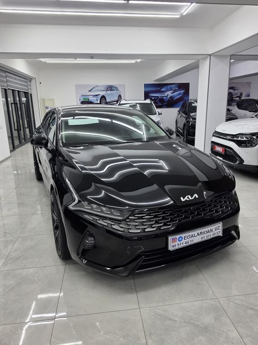 Kia K5 2023 GT line