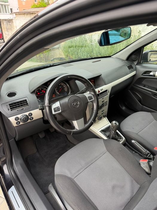 Vand Opel Astra 2009