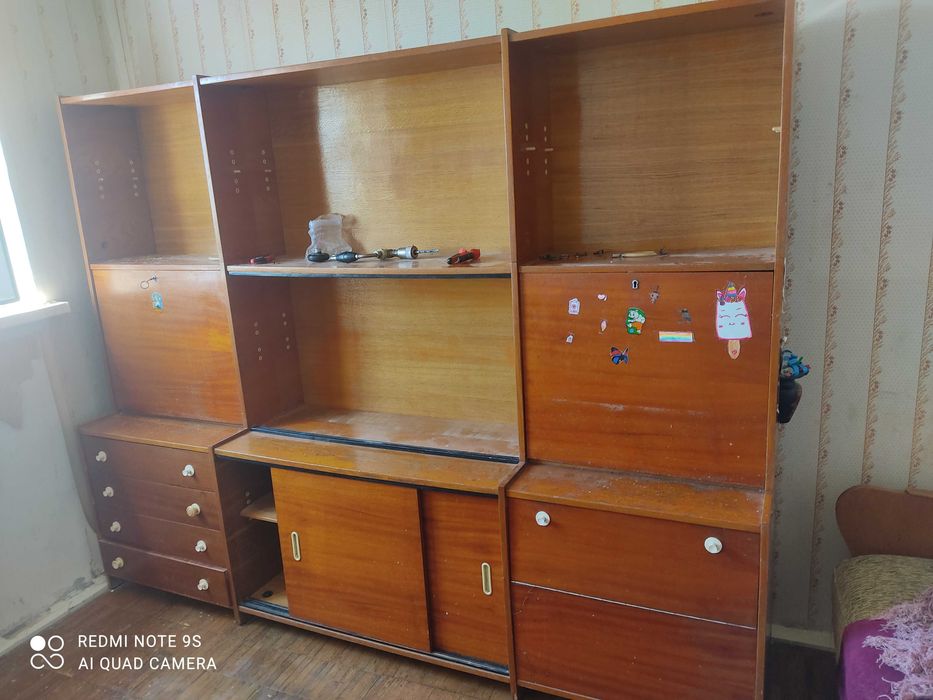 Книжный шкаф стенка