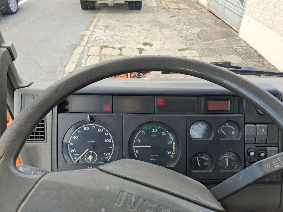 Iveco basculabil