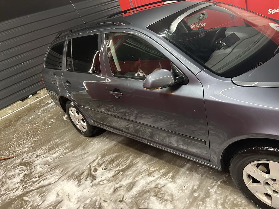 Se vinde Skoda octavia 2 break