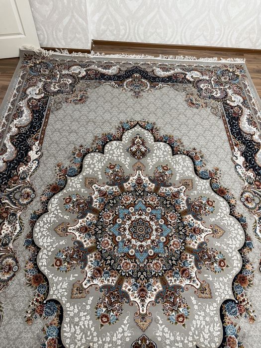 Иранский ковёр 2,5×4 м, практически новый