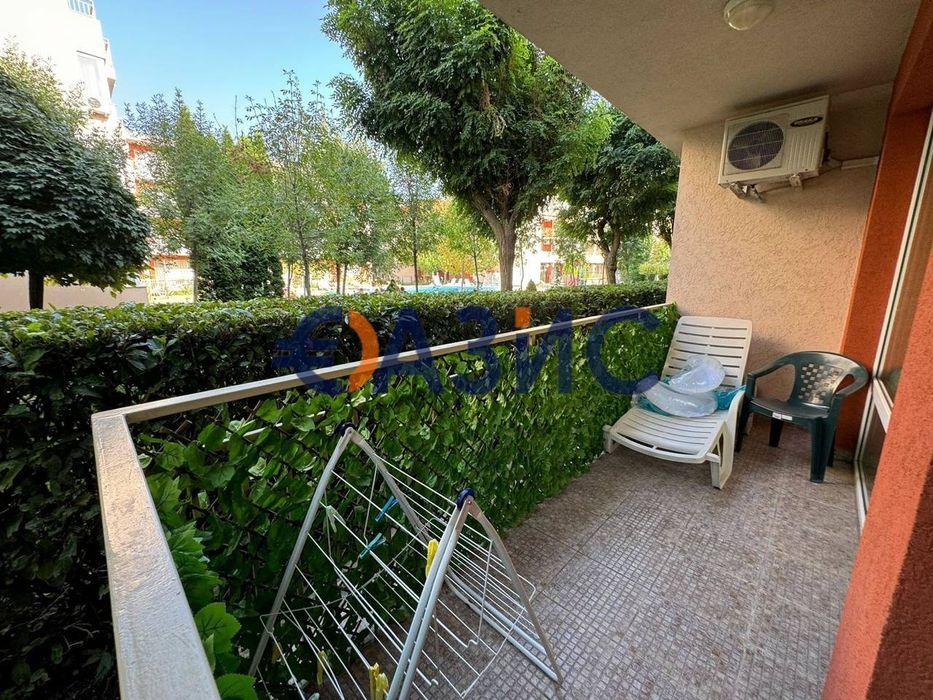 Продава се Двустаен апартамент в к.к. Слънчев бряг - 56 кв.м за 1161 €/кв.м - Снимка #8