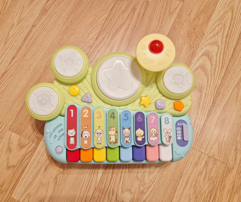 Jucarie muzicala cu xilofon, pian, tobe