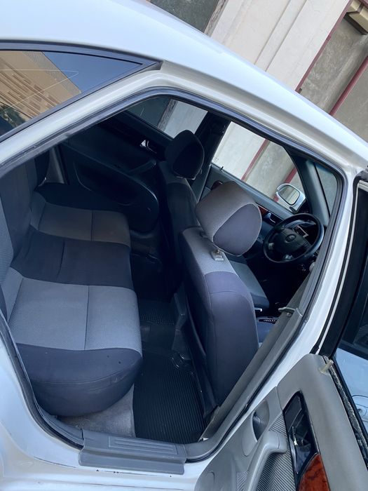 Lacetti sotiladi avtomat
