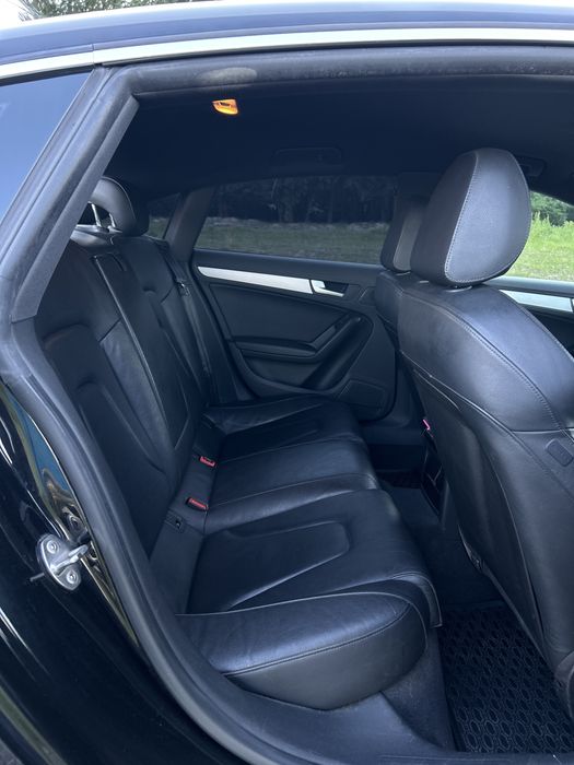 Audi A5 Sportback (2011) – 2.0 TDI (177 CP) – Jante 19" – Grilă S – Proprietar