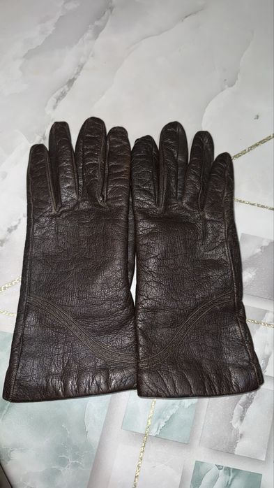 Перчатки кожанные женские