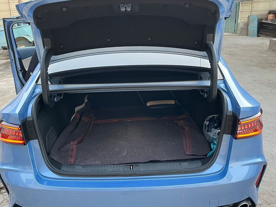 Автомобиль Аризо 8