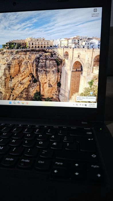 Laptop Lenovo ThinkPad L470 Stare Excelenta (49 cicluri incarcare)