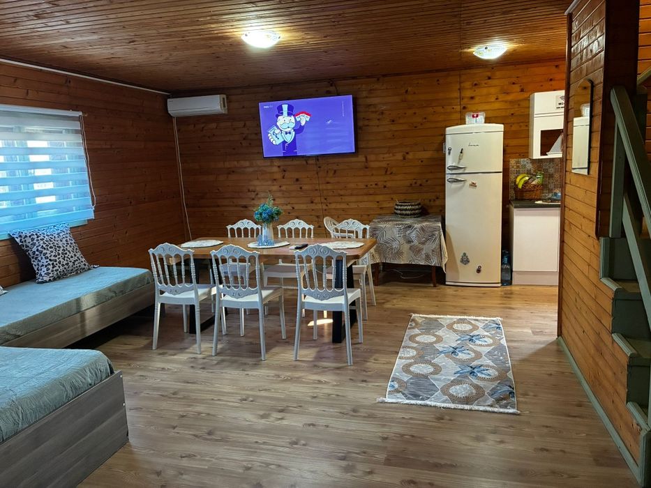 Cazare  Vila B&P Costinești 3