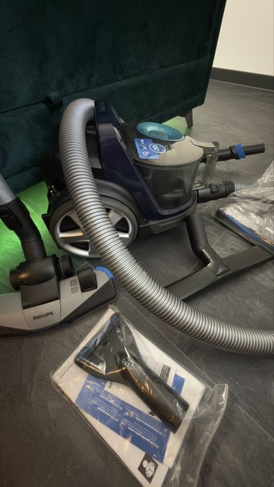 Aspirator Philips fara sac