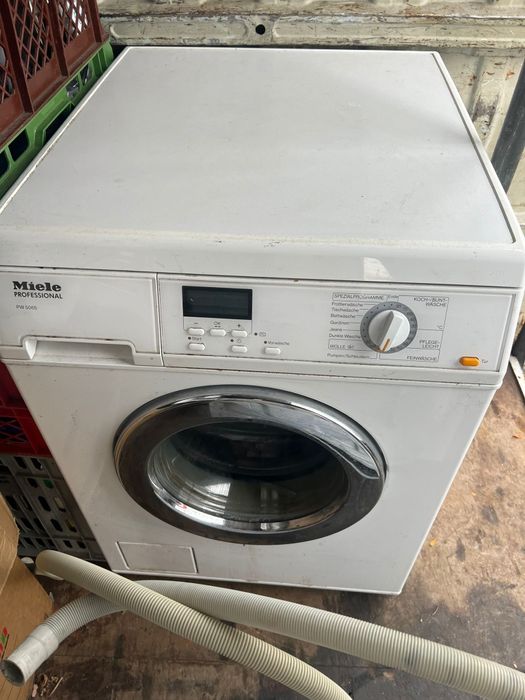 Професионална пералня Miele PW 5065