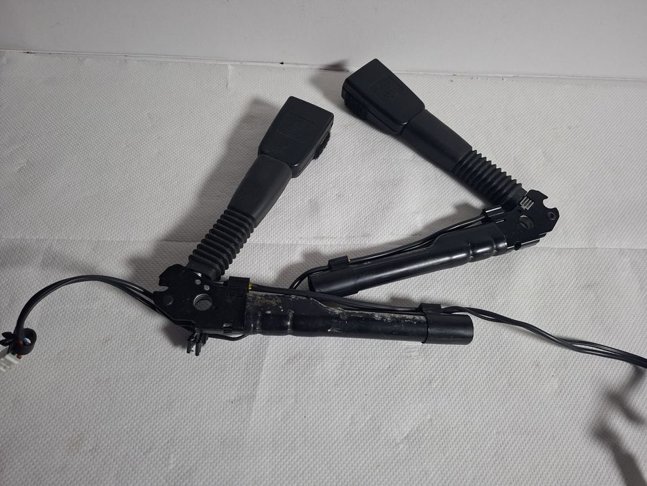 Set Pretensionere Centuri Fata (Tecute) BMW F20 F22 F30 F31 F32 F36 Originale