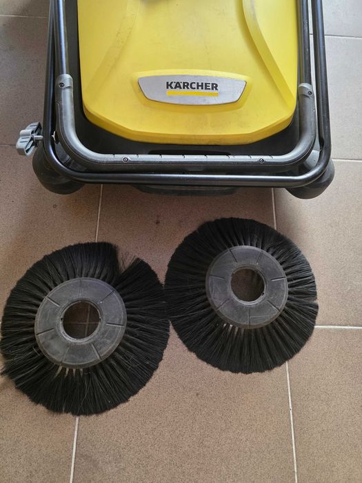 Karcher S 4 Twin masina de maturat manuala 680 mm | 2400 m²/h | 20 l