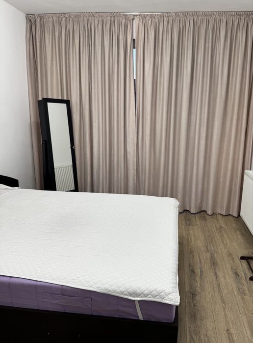 Inchiriez apartament