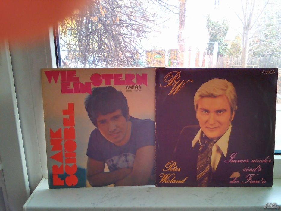 продавам грамофонни плочи всяка по 2 лв.