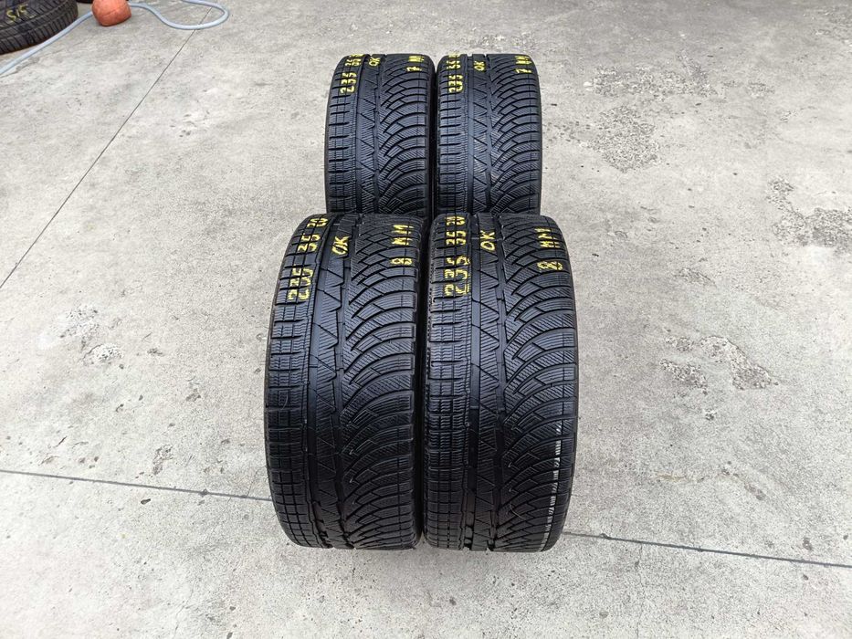 Set 4 anvelope de iarna 235 35 20 michelin pilot alpin PA4
