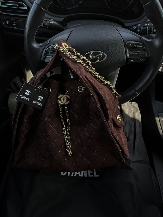 CHANEL 25 brown!