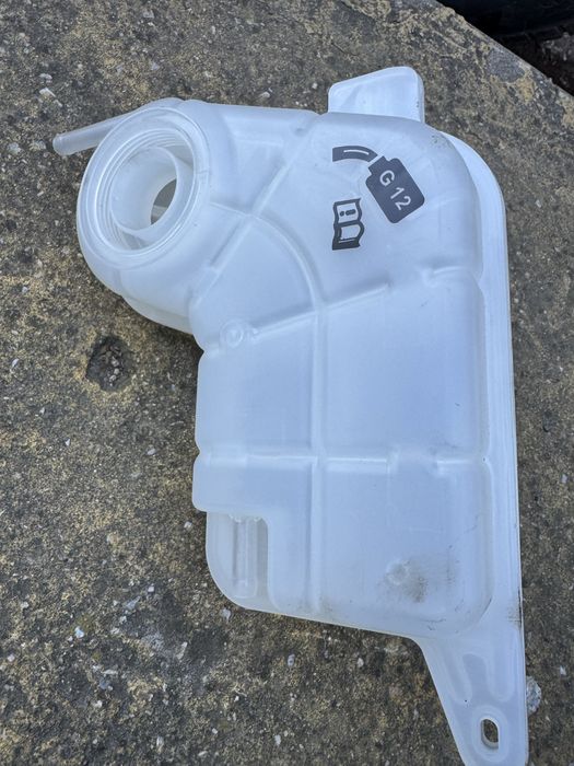 Казанче за Ауди А6 Ц6 2006год SWAG