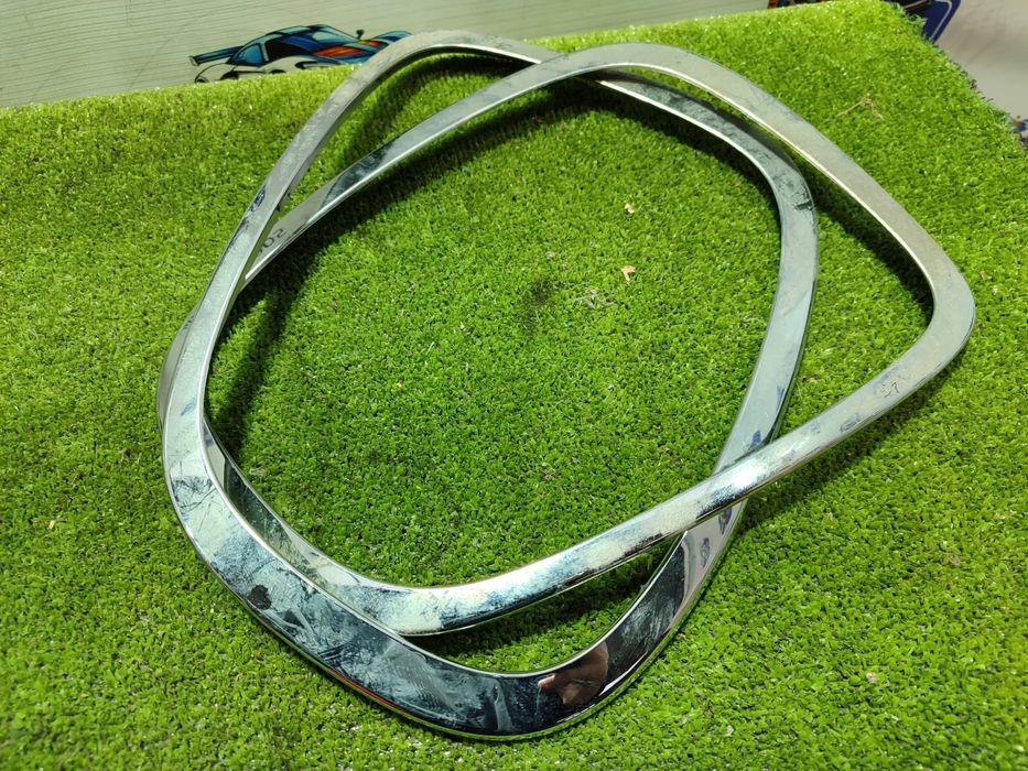 ORNAMENT stop  STANGA / DREAPTA MINI ONE F55 F56 1.4 BENZINA 2009 COD OEM 7297415 / 7297416 / 2006-2010