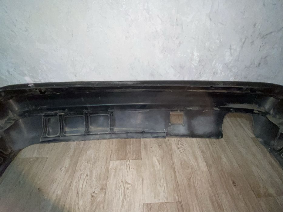 Задний бампер бмв е34