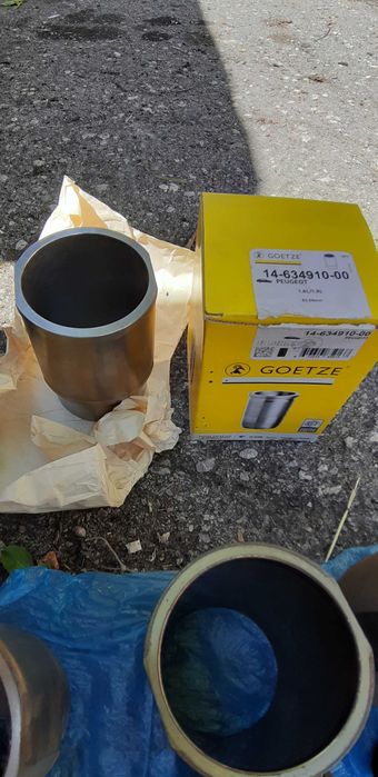 Комплект ризи и бутала за пежо 405, 1.6/1.9 бензин