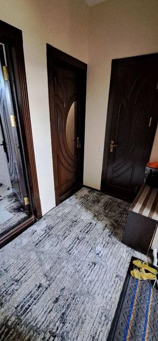 Paradox tomonda 2 xonalik qilingan uy sotiladi