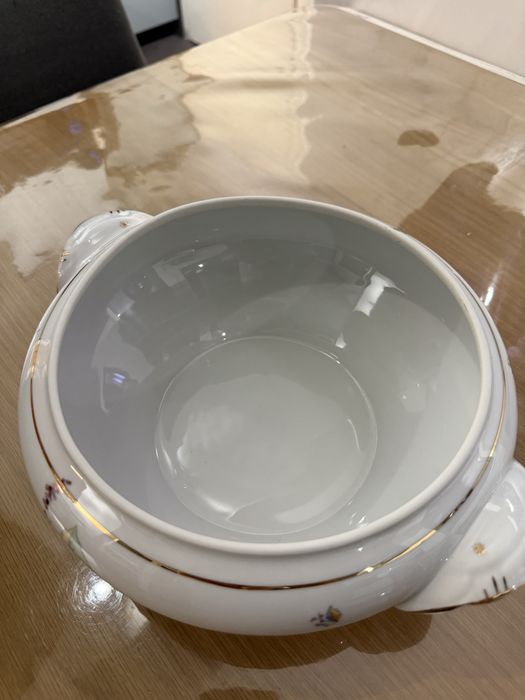 Супник български порцелан