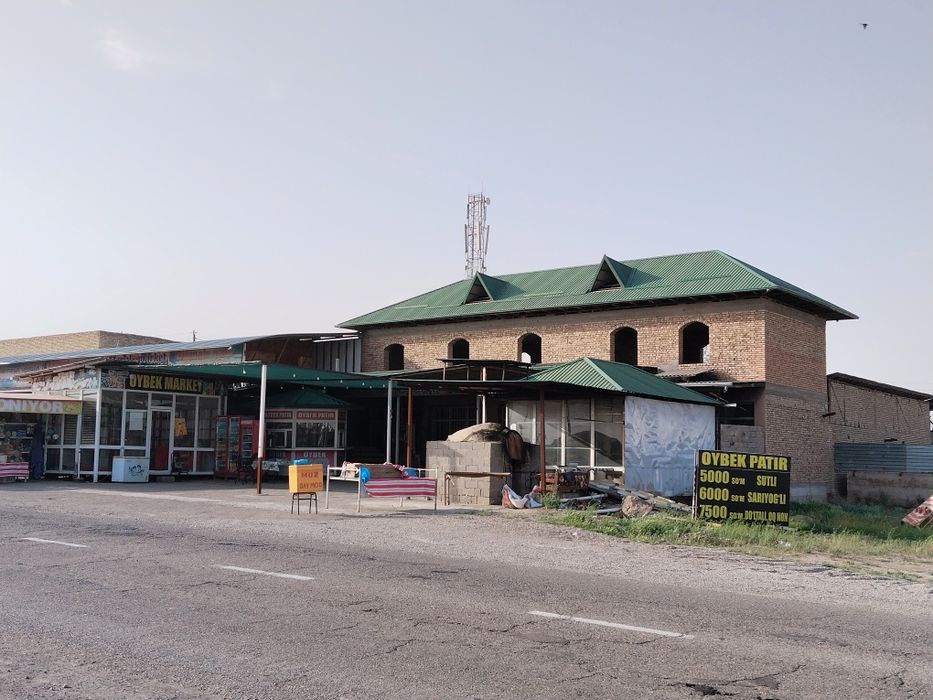 Яхши локатсиядан !!! Сотиладиган жой!!!