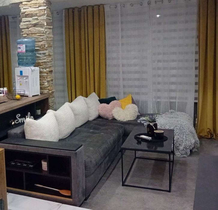 Ъглов диван с функция сън 150€