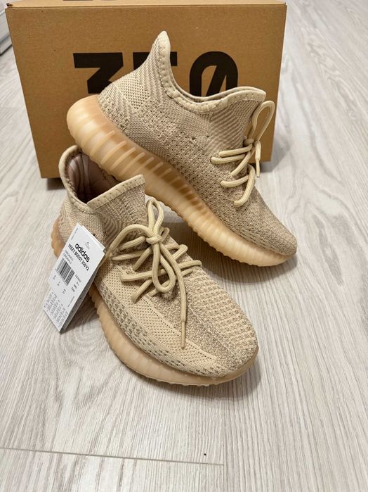 Adidasi Yeezy Boost 350 V2, SNEAKERS NOI, Full Box