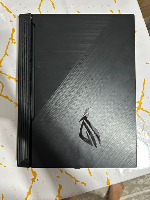 Игровой ноутбук ASUS ROG