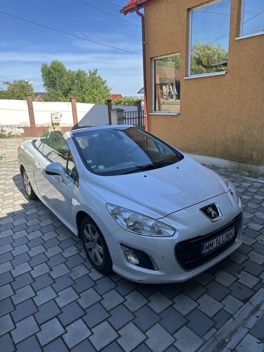 Peugeot 308 CC 2013