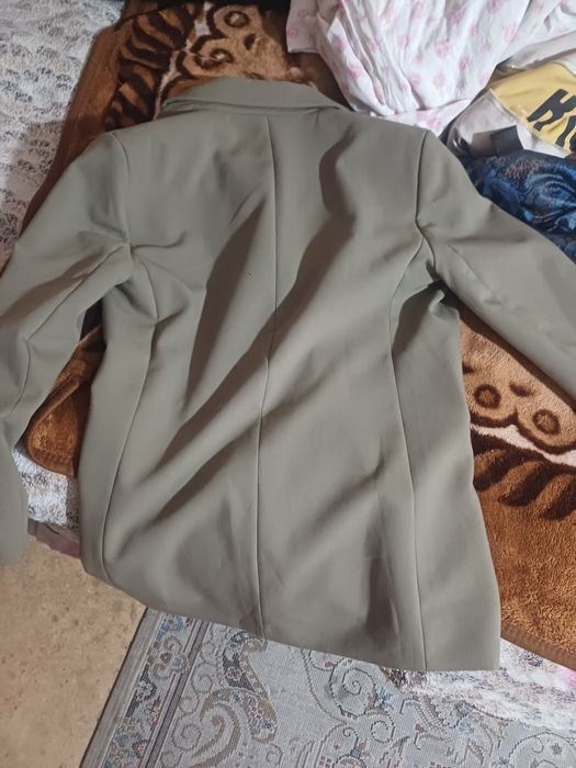 Продам пиджак от зара