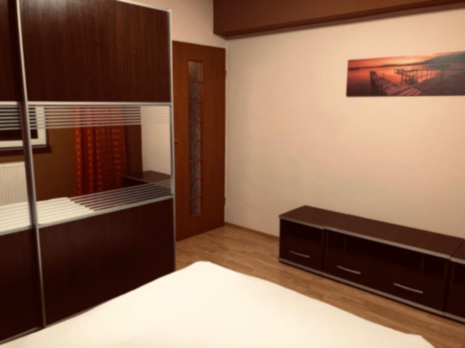 De inchiriat apartament cu 2 camere pe str. Gheorghe Doja - Oradea vis