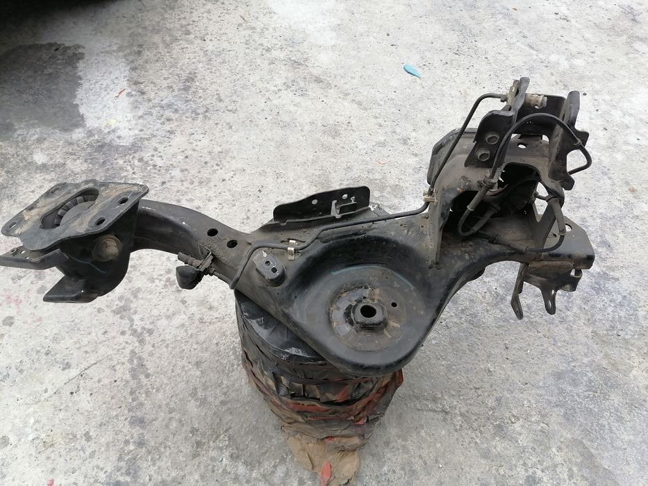 Заден десен носач за Nissan Qashqai