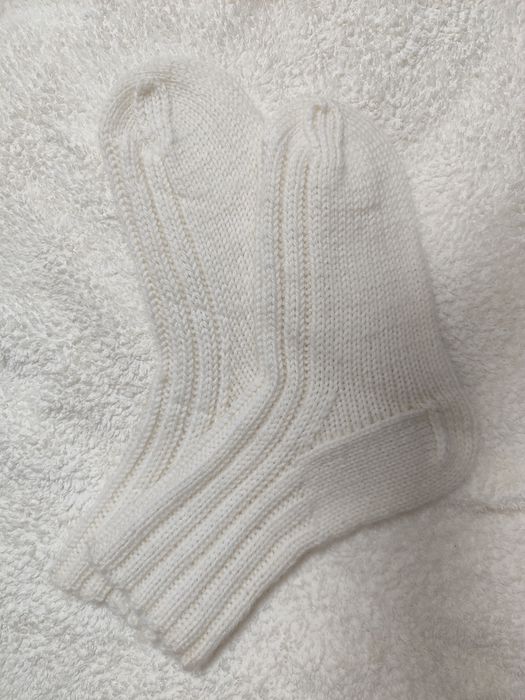 Носки ручной работы.