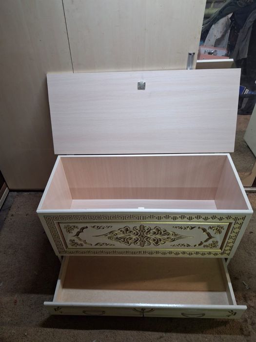 Продам сундуки 2 штуки