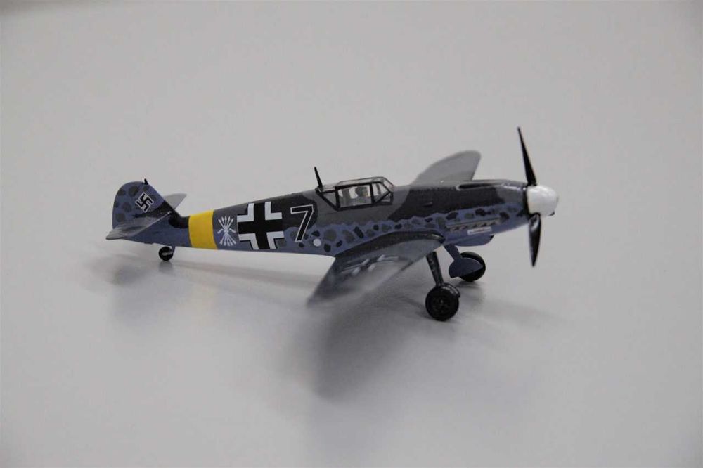 Сборная модель самолета Мессершмитт Bf 109 F-2 (Звезда, 1/72)
