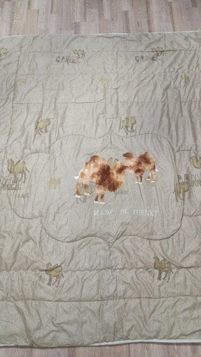 Продаю одеяло верблюжье