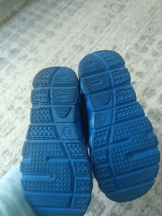 Детская обувь по 1000тг