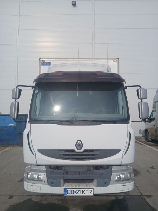 Camion Renault  7.5 tone km Reali 153. 000  !!!