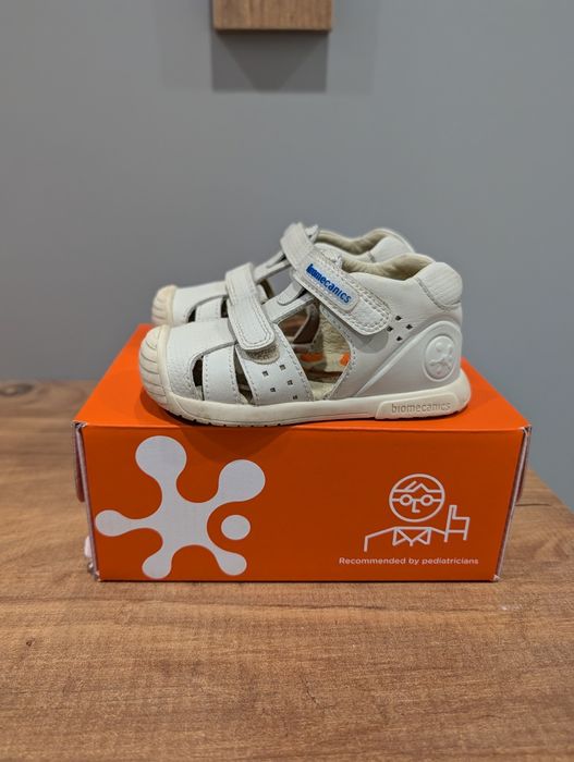 Сандали Biomecanics 21 номер