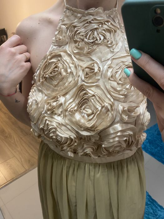 Rochie de seara cu spatele gol