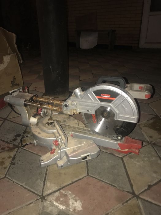 Торцовачнная пила (углорез)