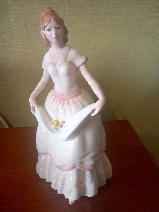 Порцеланова Royal Doultan