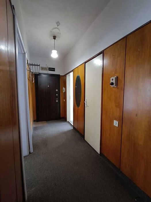 Продава се Тристаен апартамент в Велико Търново, Център - 100 кв.м за 1315 €/кв.м - Снимка #11